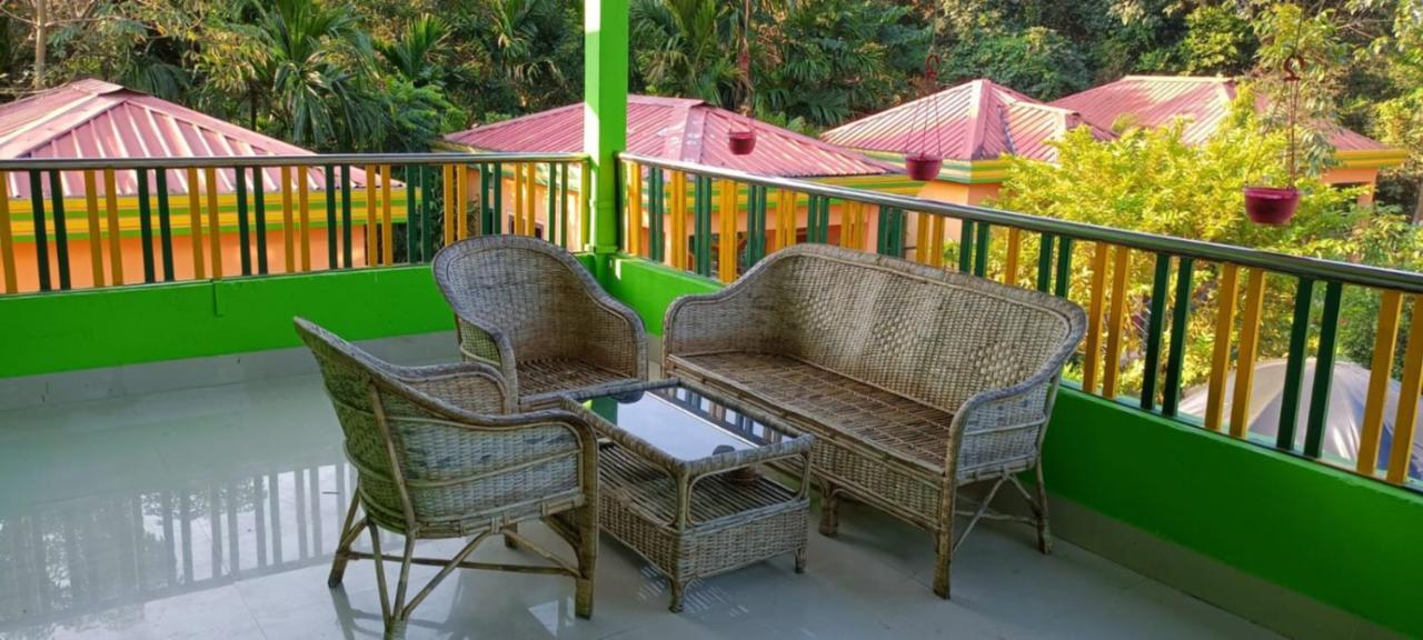 Prakriti Neerh Hotel Jyoti Gaon Екстериор снимка